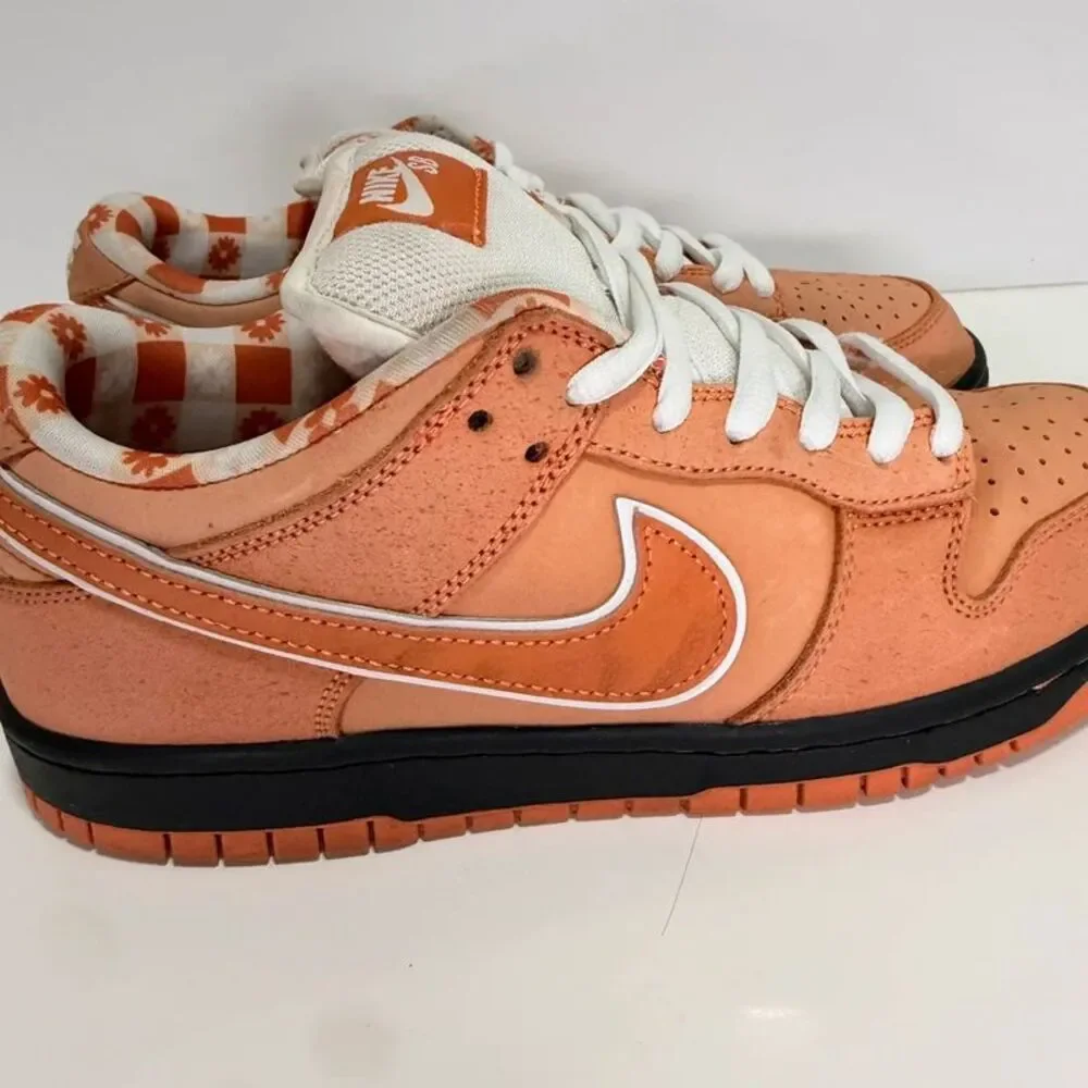 Nike SB Dunk Low Orange Lobster Size 8